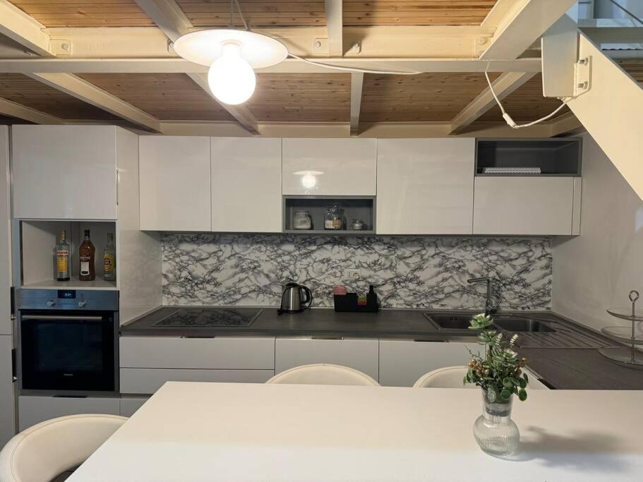 Апартаменты Washington Loft Милан Экстерьер фото